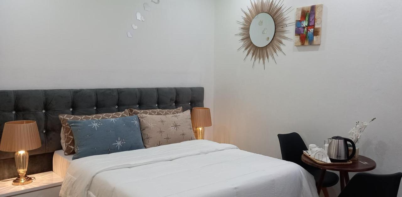 40 40 Accommodation Matola Exterior foto