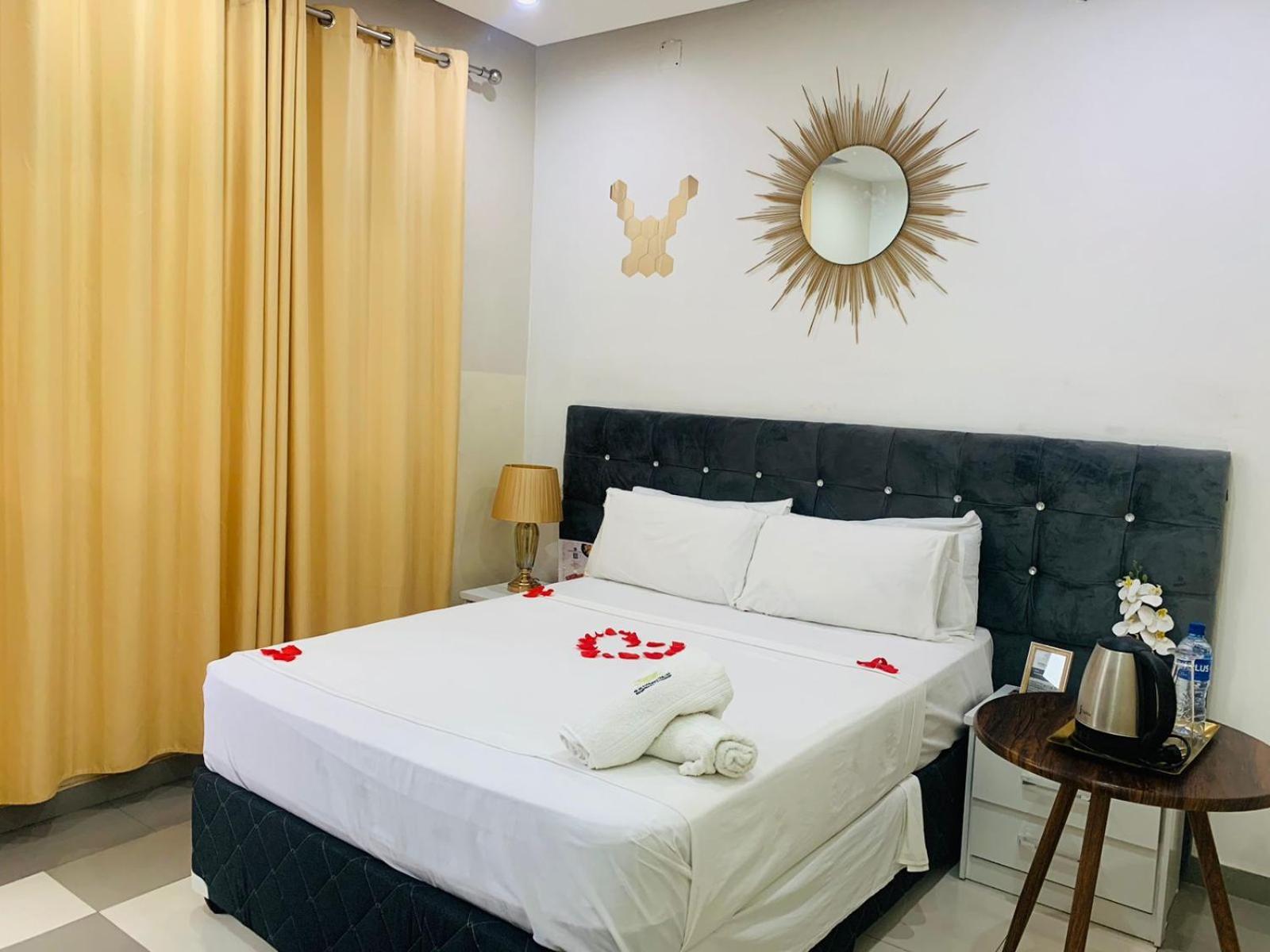 40 40 Accommodation Matola Exterior foto